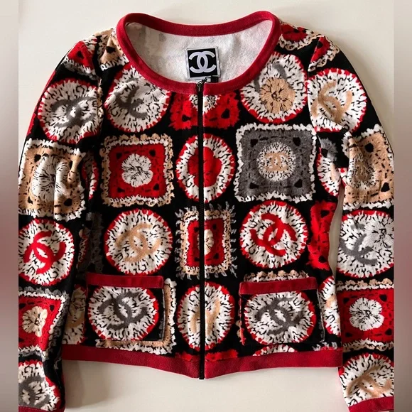 CHANEL 2009 Lagerfeld velvet patchwork print cardigan black red white. Sz 38 - Picture 5 of 15